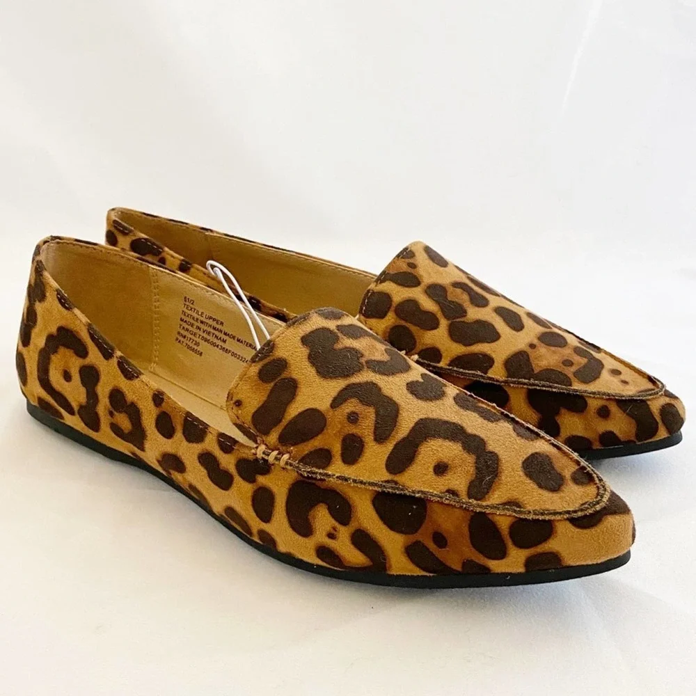 Universal Thread Leopard Print Flats - Picture 1 of 4